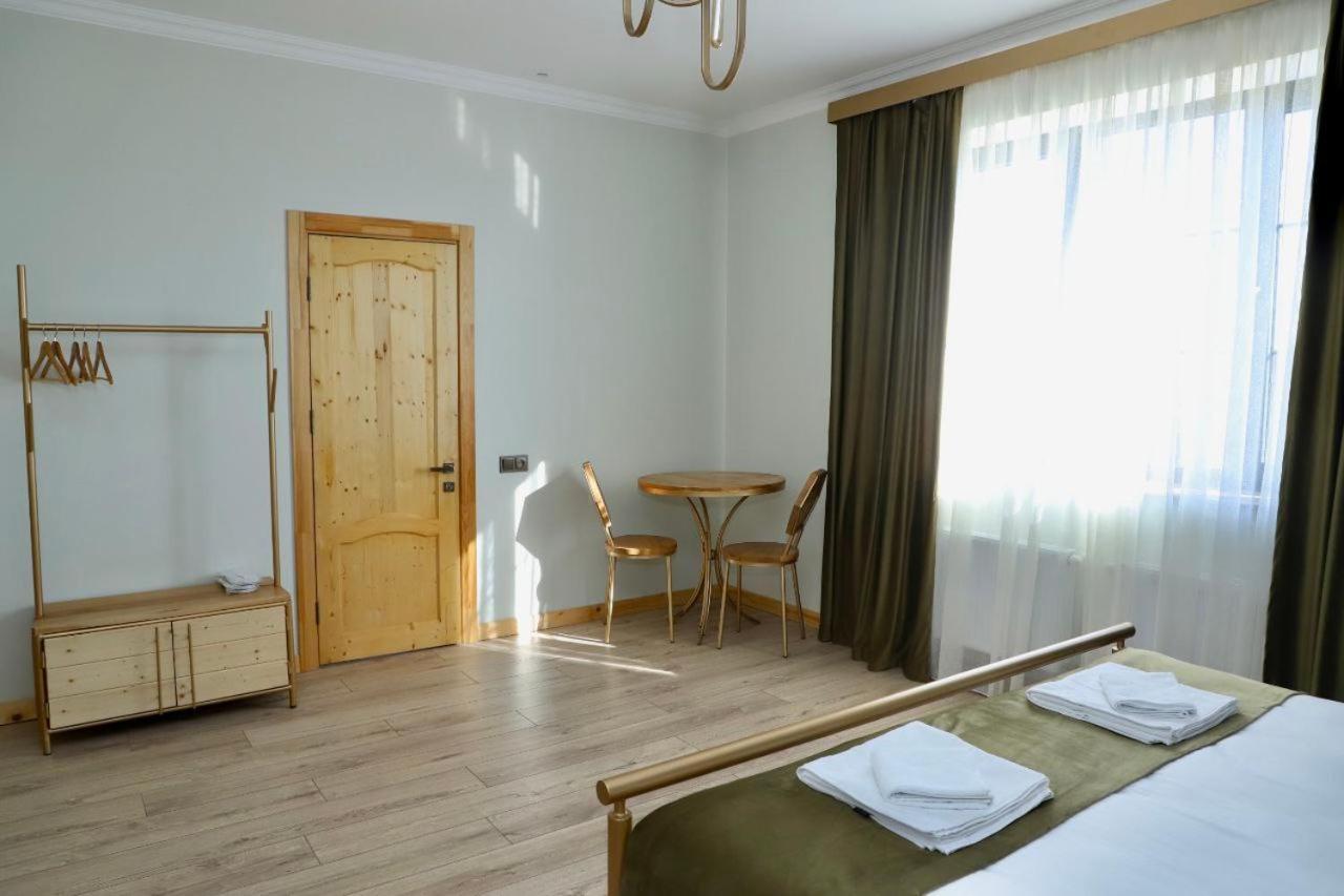 Aparthotel Sargsyan Eco House à Sevan Extérieur photo